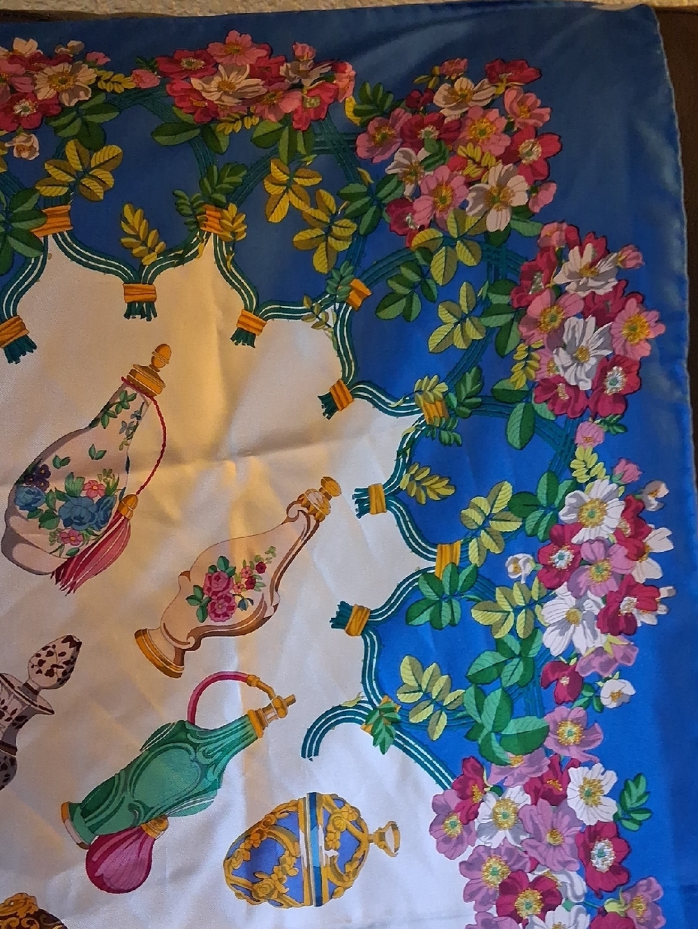 Gucci Silk Scarf 1990's - Picture 5 of 12